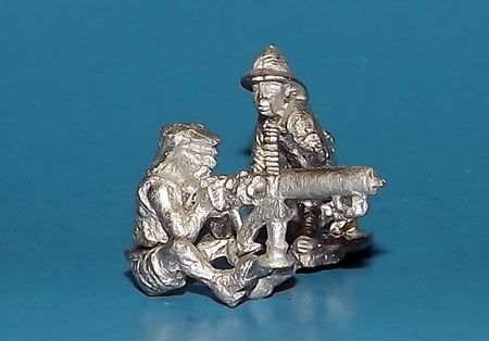 ANZ11 - MACHINE GUN AND TWO CREW