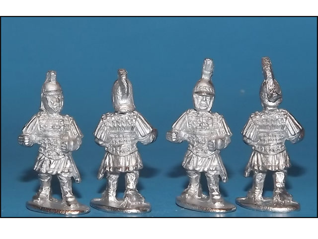 BZT 7C - Scutatoi Officer/standard bearer in lamellar armour Mace Kite shield
