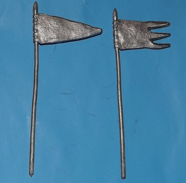 CAR 13 Pair of 2 different standards