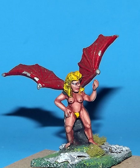 DF13 - WINGED SHE-DEVIL