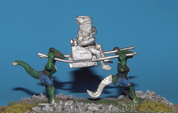 DF2 - REPTILE LEADER ON THRONE