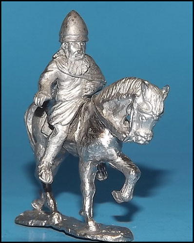 G26 - LACEDAEMONIAN CAVALRY. PILOS HELMET